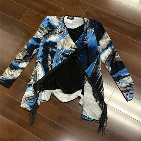 Sweater - Picture 1 of 5